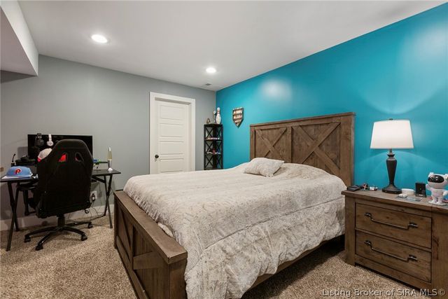 3102 Ambercrest Loop, Jeffersonville, IN 47130