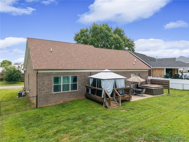 3102 Ambercrest Loop, Jeffersonville, IN 47130