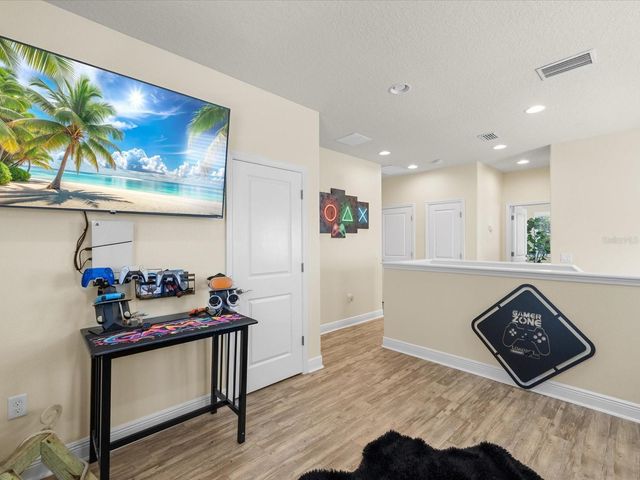7117 PARK TREE DRIVE, Tampa, FL 33625