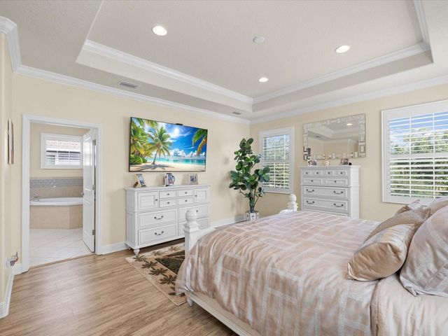 7117 PARK TREE DRIVE, Tampa, FL 33625