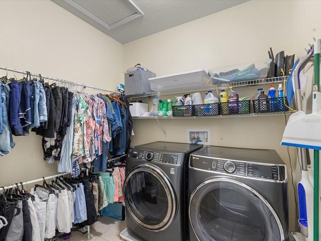 7117 PARK TREE DRIVE, Tampa, FL 33625
