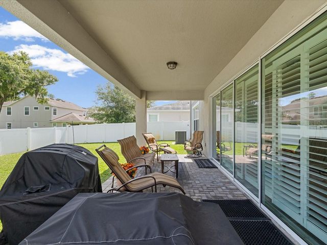 7117 PARK TREE DRIVE, Tampa, FL 33625