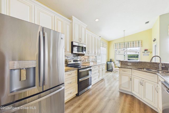 4895 Bentley Court, Rockledge, FL 32955
