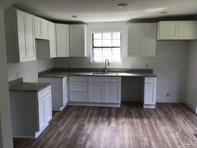 3675 Hazel Godwin Rd, Jay, FL 32565