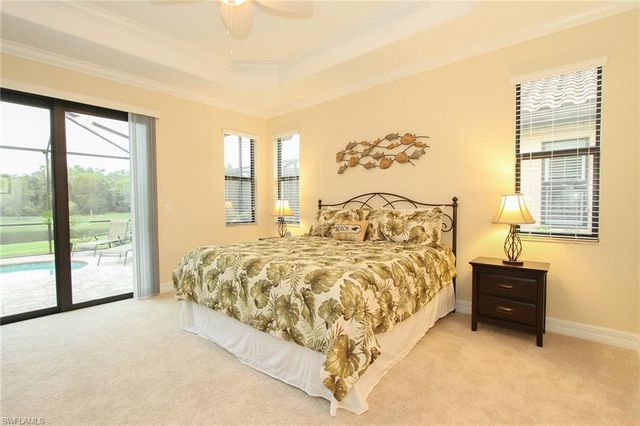3122 Aviamar CIR, Naples, FL 34114
