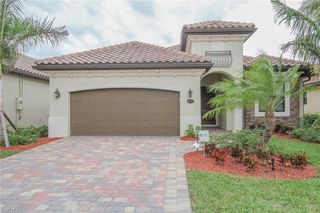 3122 Aviamar CIR, Naples, FL 34114