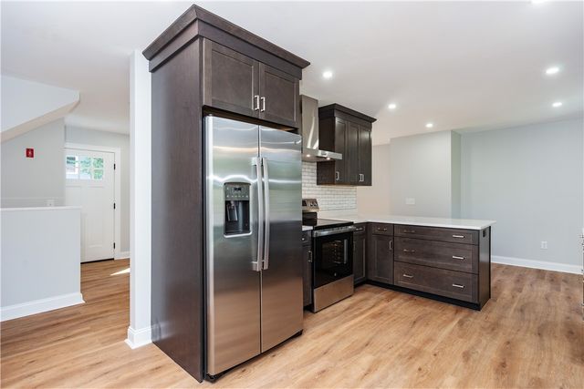 345 Nausauket Road, Warwick, RI 02886