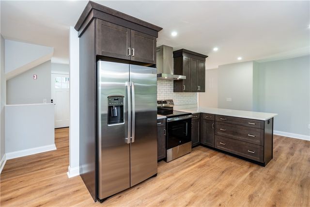 345 Nausauket Road, Warwick, RI 02886