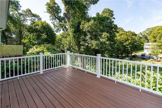 345 Nausauket Road, Warwick, RI 02886