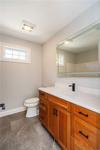 345 Nausauket Road, Warwick, RI 02886