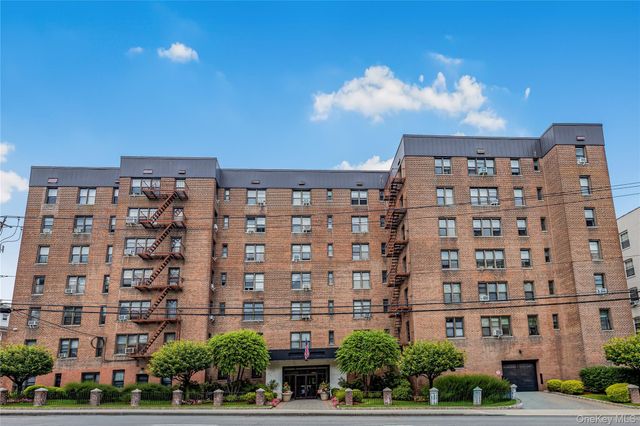 77 Bronx River Road 5H, Yonkers, NY 10704
