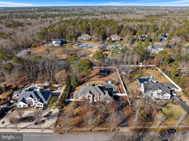 1090 RIDGE AVE, Manahawkin, NJ 08050