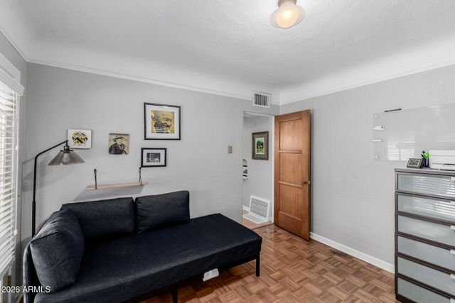 521 W WILSHIRE Drive, Phoenix, AZ 85003