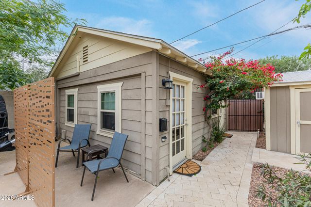 521 W WILSHIRE Drive, Phoenix, AZ 85003