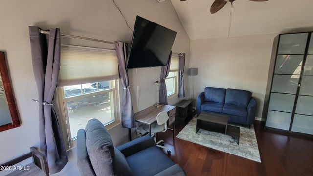 521 W WILSHIRE Drive, Phoenix, AZ 85003