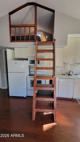 521 W WILSHIRE Drive, Phoenix, AZ 85003