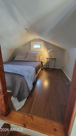 521 W WILSHIRE Drive, Phoenix, AZ 85003