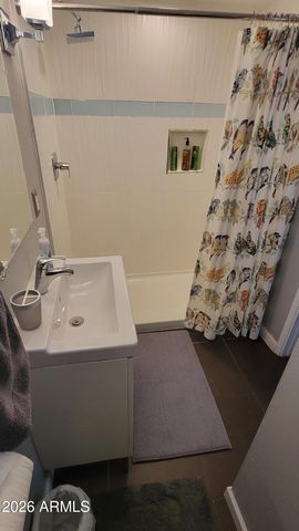 521 W WILSHIRE Drive, Phoenix, AZ 85003