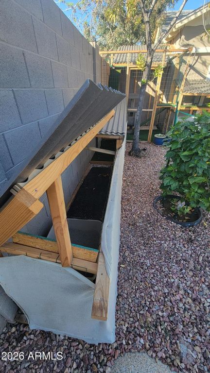 Image 52 of property listing at 521 W WILSHIRE Drive, Phoenix, AZ 85003