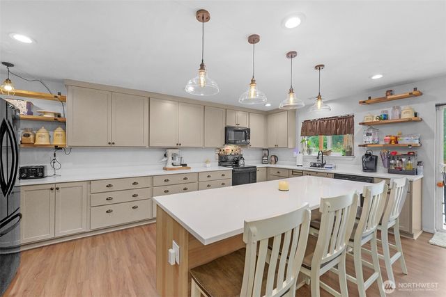 20232 47th Avenue E, Spanaway, WA 98387