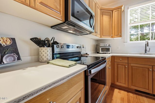 227 Kenmont Drive, Holly Springs, NC 27540