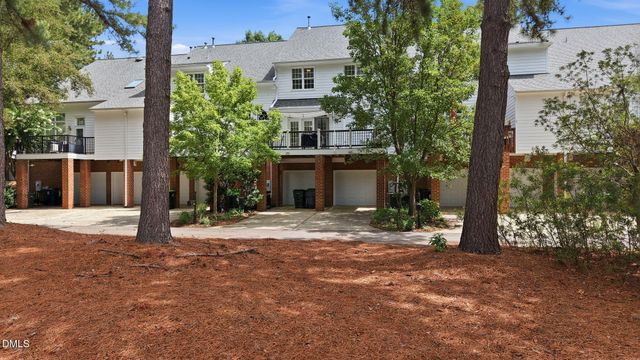 227 Kenmont Drive, Holly Springs, NC 27540