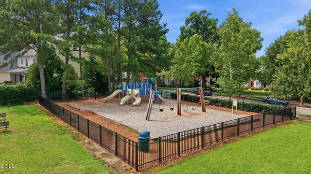 227 Kenmont Drive, Holly Springs, NC 27540