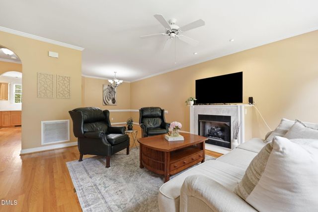227 Kenmont Drive, Holly Springs, NC 27540