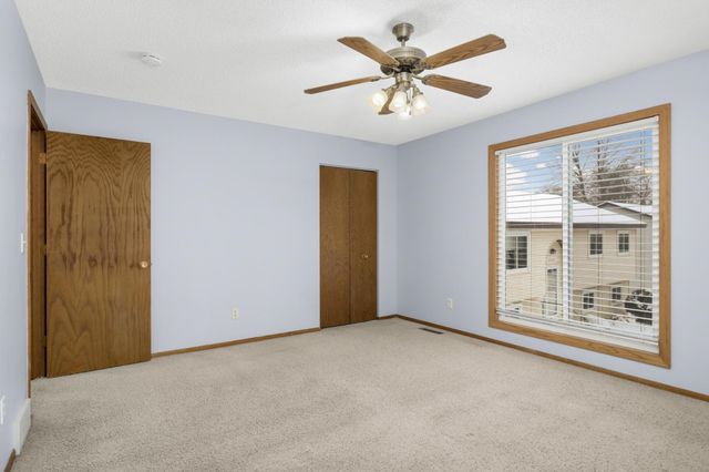 3558 Pilgrim Lane N, Plymouth, MN 55441