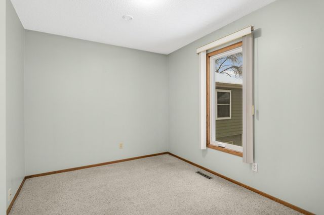 3558 Pilgrim Lane N, Plymouth, MN 55441