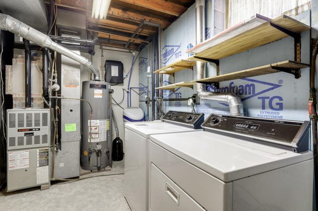 3558 Pilgrim Lane N, Plymouth, MN 55441