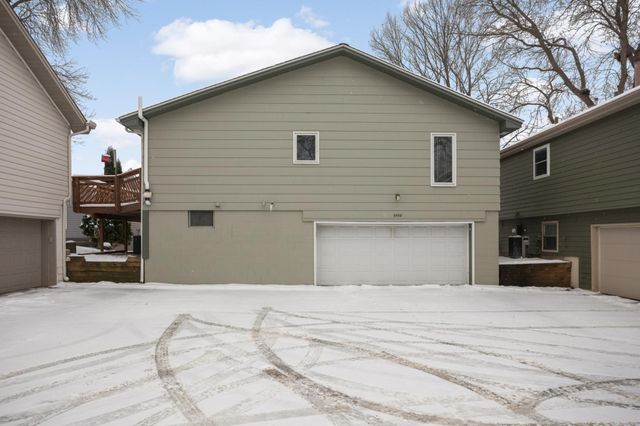 3558 Pilgrim Lane N, Plymouth, MN 55441