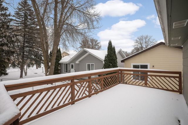 3558 Pilgrim Lane N, Plymouth, MN 55441
