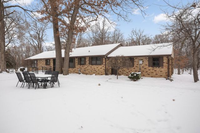 3558 Pilgrim Lane N, Plymouth, MN 55441