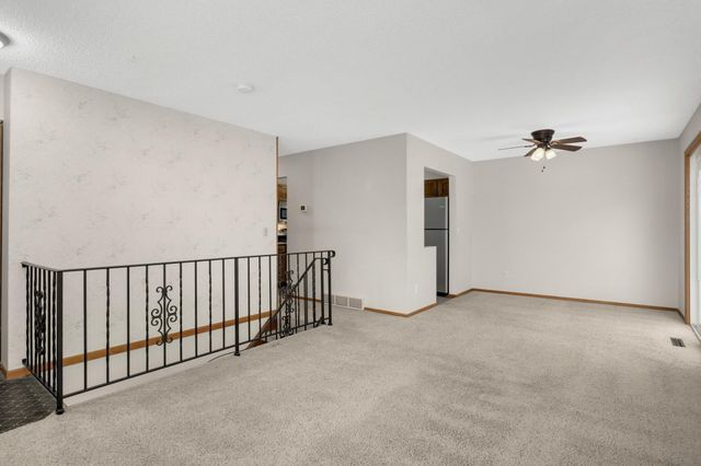 3558 Pilgrim Lane N, Plymouth, MN 55441