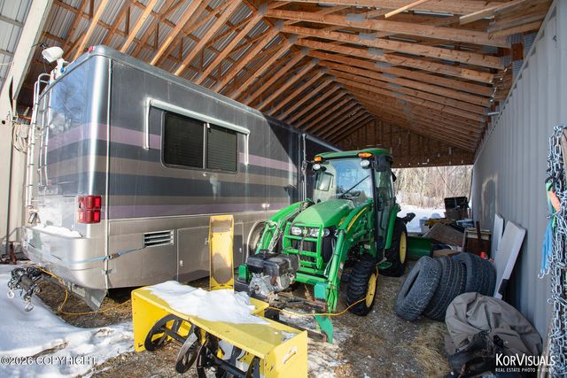 9911 N Runyon Circle, Palmer, AK 99645