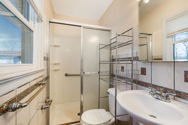 13 RIDGEWOOD DR, Verona, VA 24482