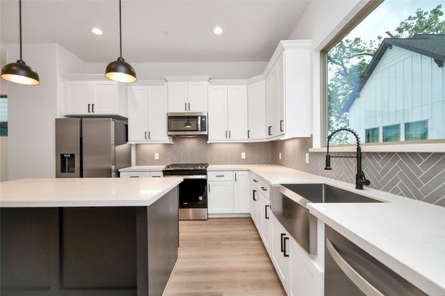 4541 Old Yale Street, Houston, TX 77018