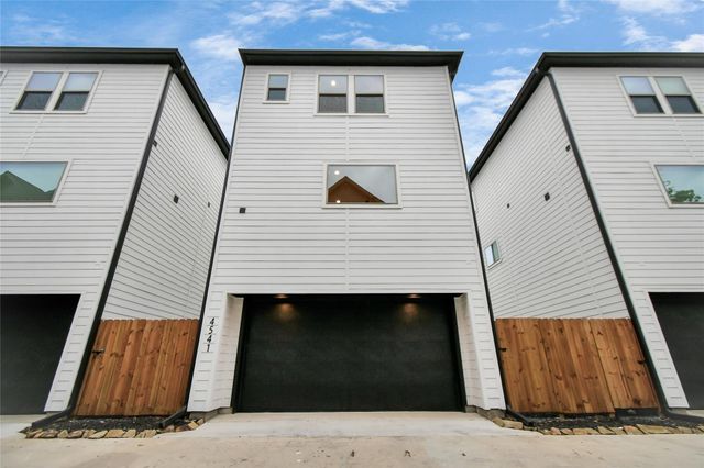 4541 Old Yale Street, Houston, TX 77018
