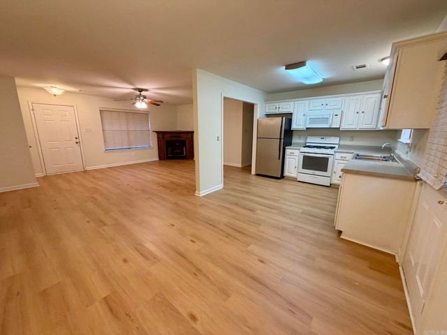 3011 SHARON COVE, Benton, AR 72019