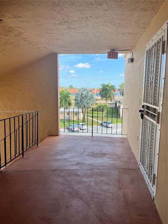 6780 W 2nd Court 408, Hialeah, FL 33012