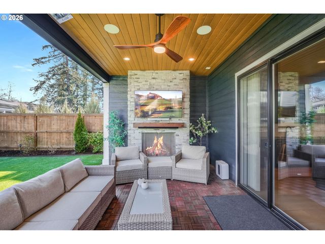 2625 Satter St, West Linn, OR 97068