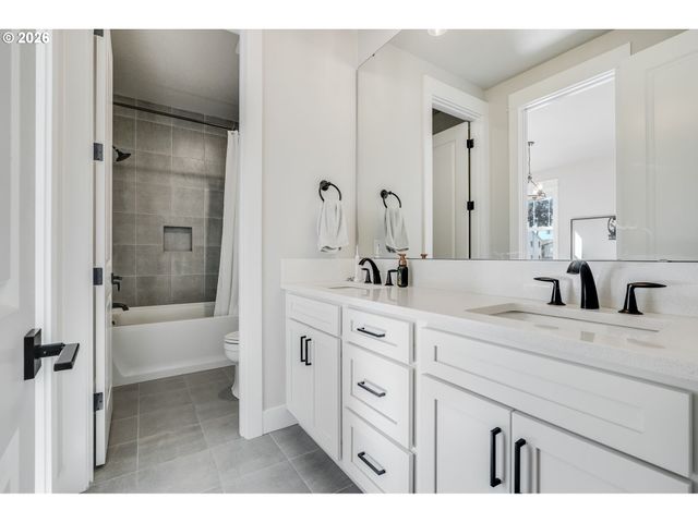 2625 Satter St, West Linn, OR 97068