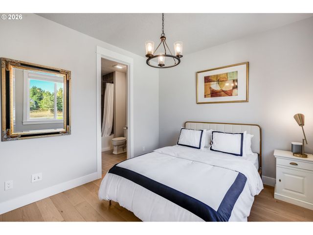 2625 Satter St, West Linn, OR 97068