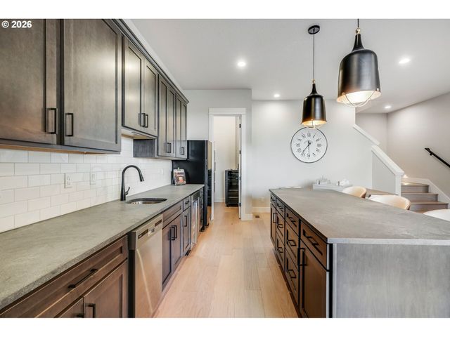 2625 Satter St, West Linn, OR 97068