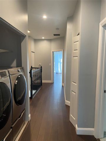 2706 NE 30th Place 2706, Fort Lauderdale, FL 33306