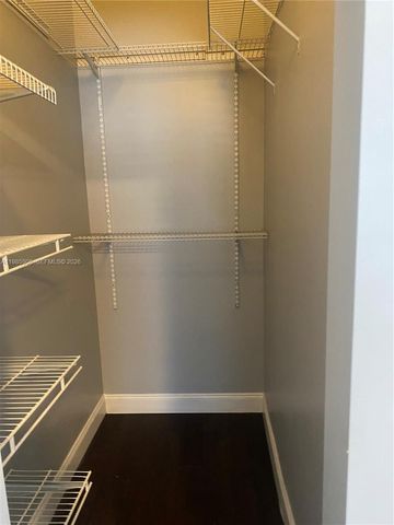 2706 NE 30th Place 2706, Fort Lauderdale, FL 33306