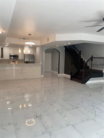 2706 NE 30th Place 2706, Fort Lauderdale, FL 33306