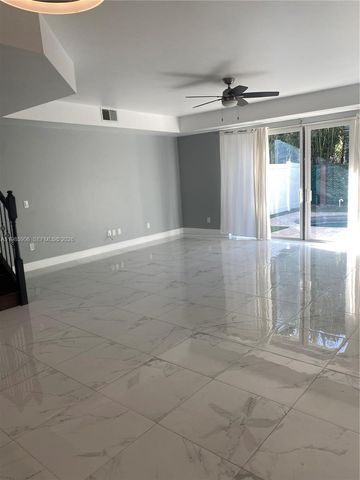 2706 NE 30th Place 2706, Fort Lauderdale, FL 33306
