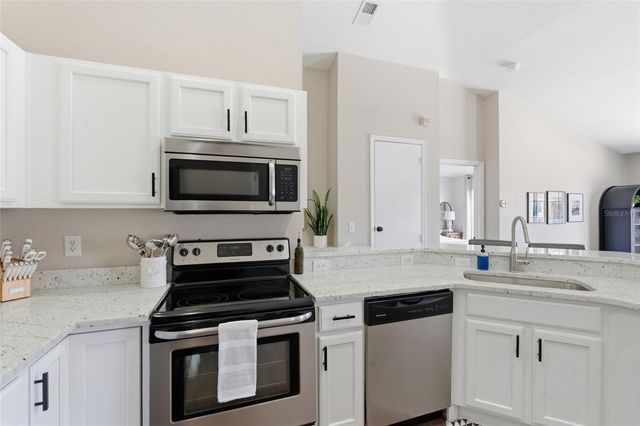 5134 6TH STREET N, St Petersburg, FL 33703